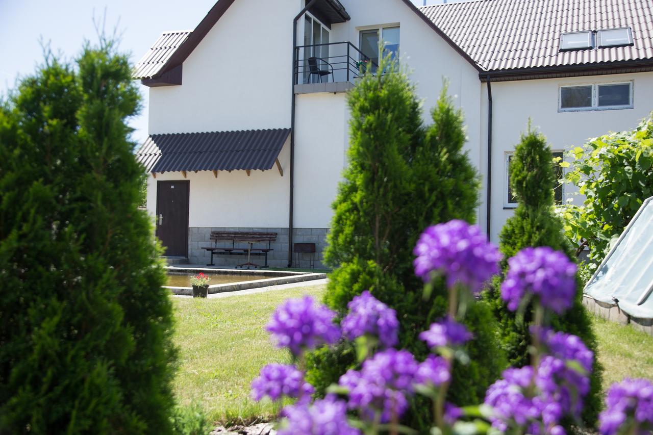 Guest House Аirport Brest Exterior foto