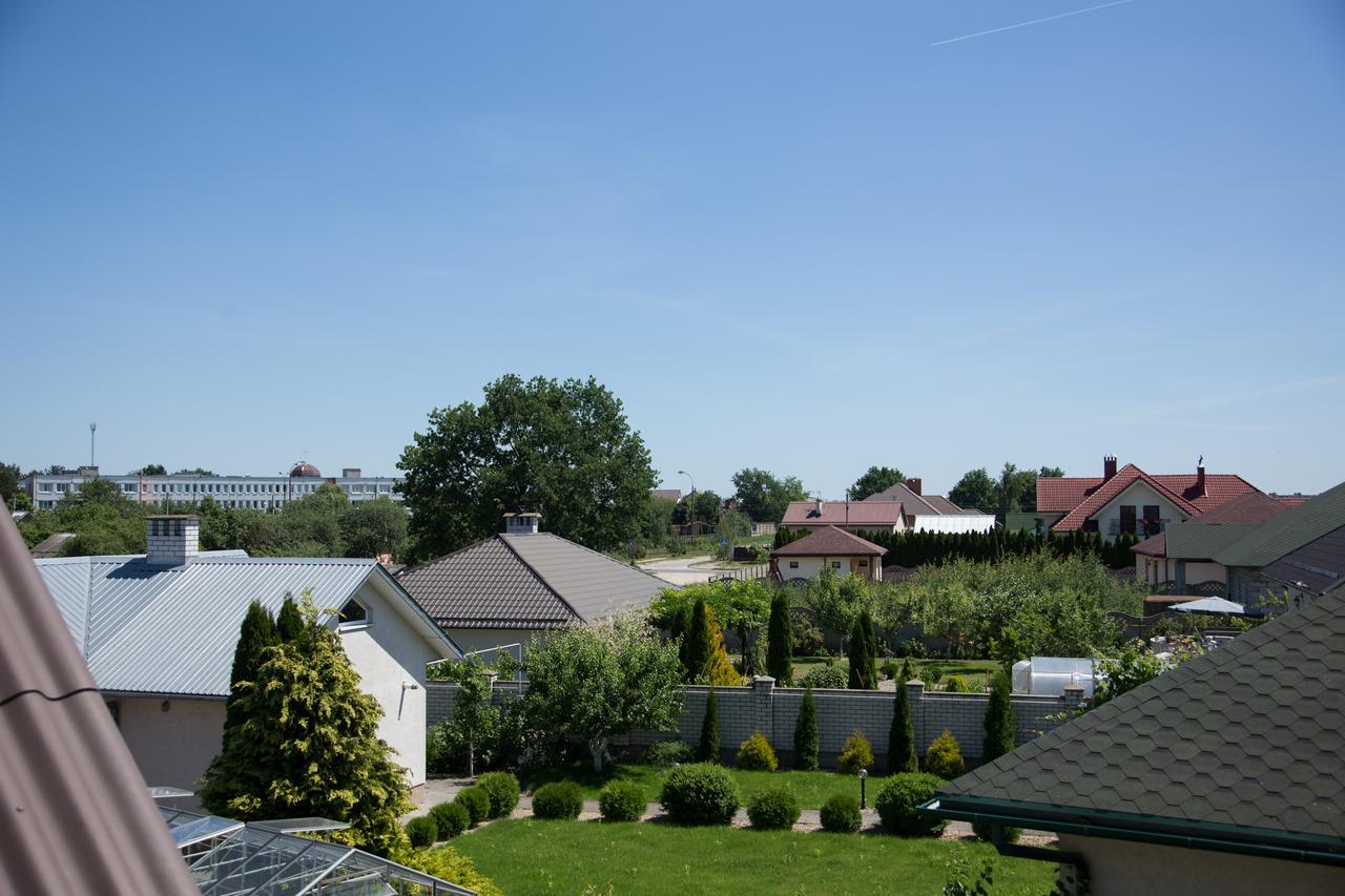 Guest House Аirport Brest Exterior foto